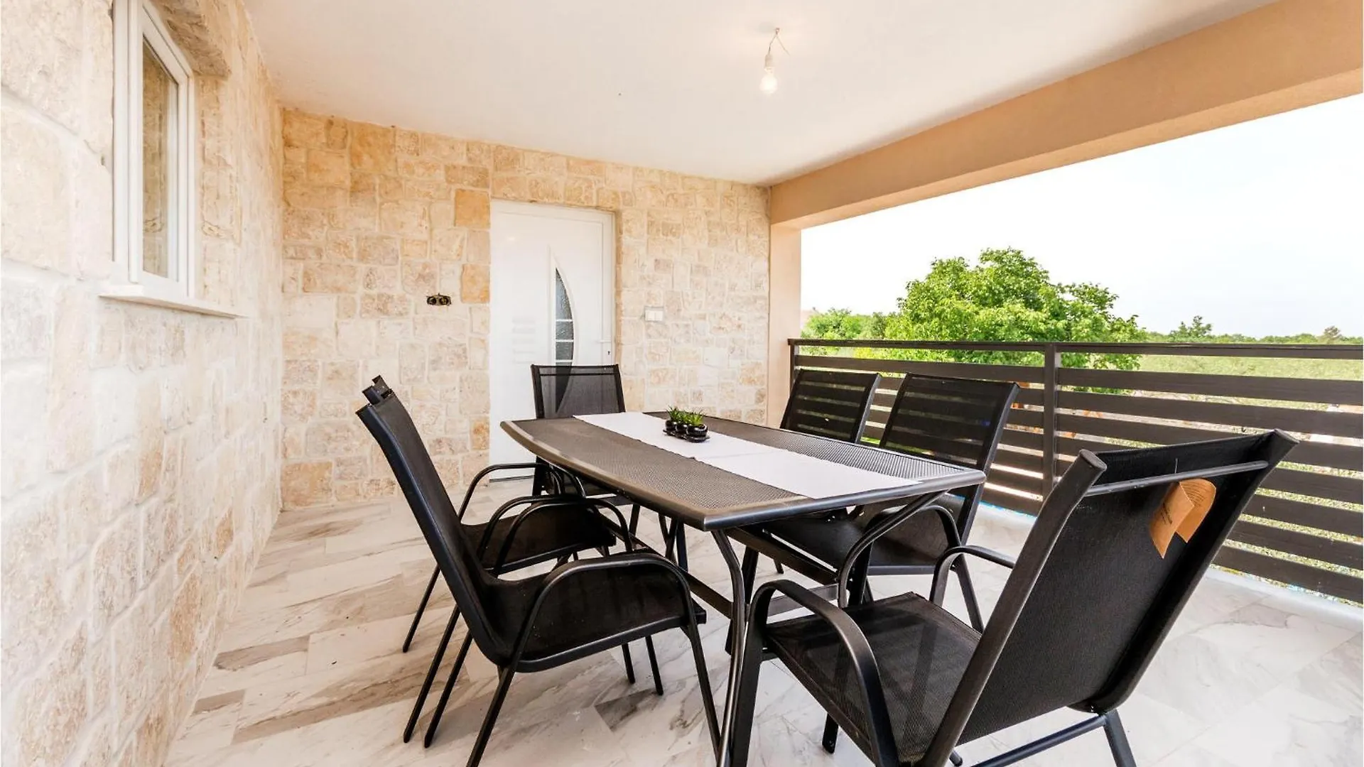 7 Bedroom Awesome Home In Polaca Croatia